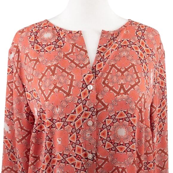 Talbots Women's Southwestern Aztec Print Top LARGE Lightweight Coral Geometric - Picture 2 of 6